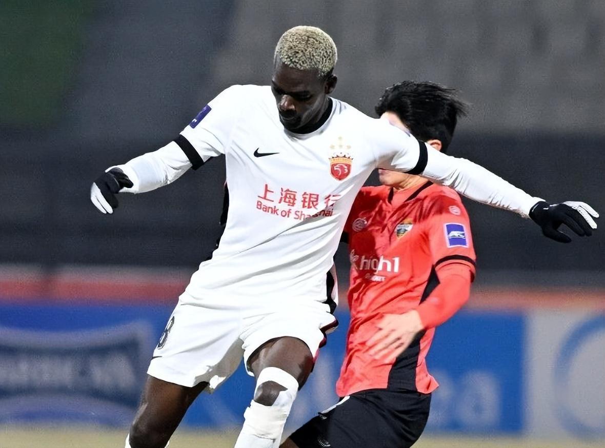 亚博sport-从上海海港冲刺阶段伤情更新到今夜上海申花调整名单以备亚冠，夏洛特黄蜂转会期回应争议的简单介绍